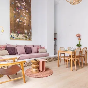 Pop Art Historia De Conde Negro Con Patio Privado Apartamento